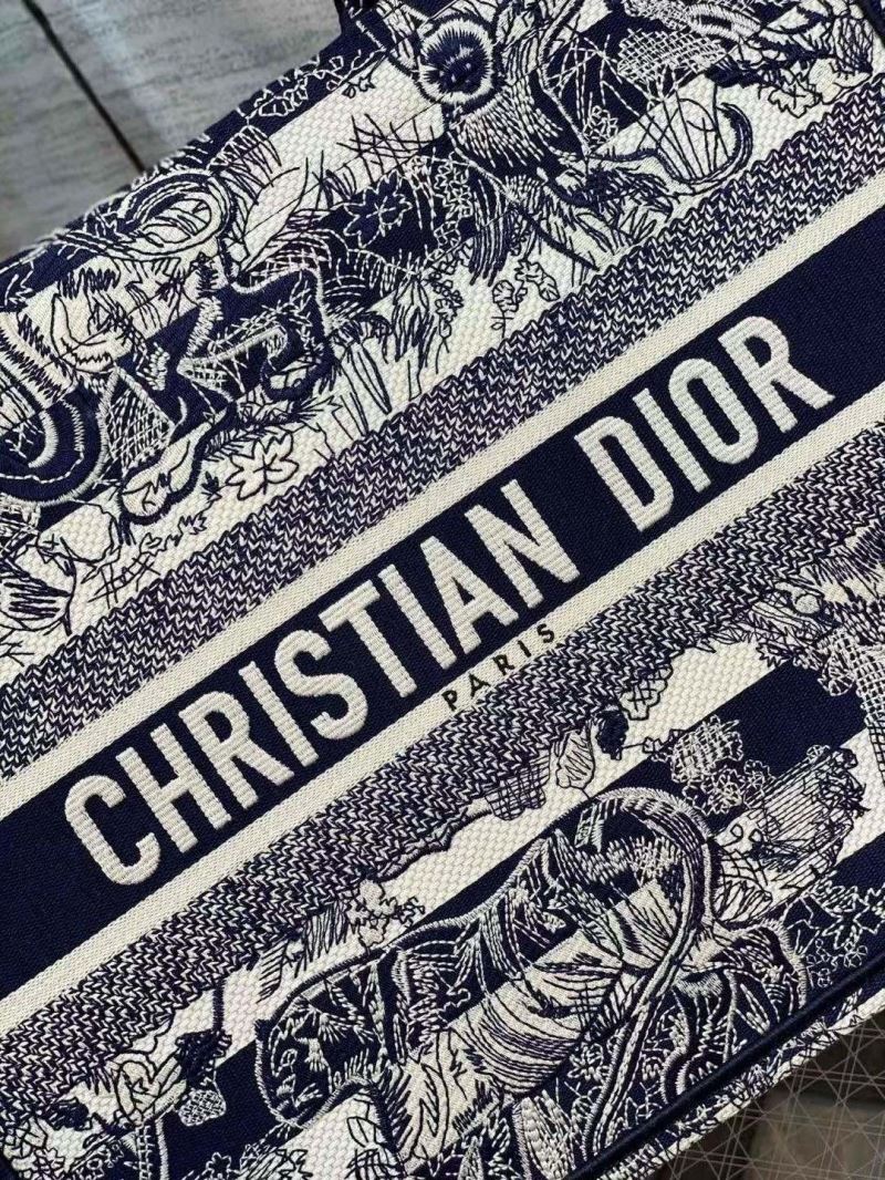 Christian Dior Shopping Bags